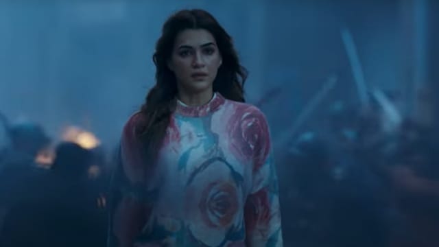 Kriti Sanon First Look Tere Ishk Mein