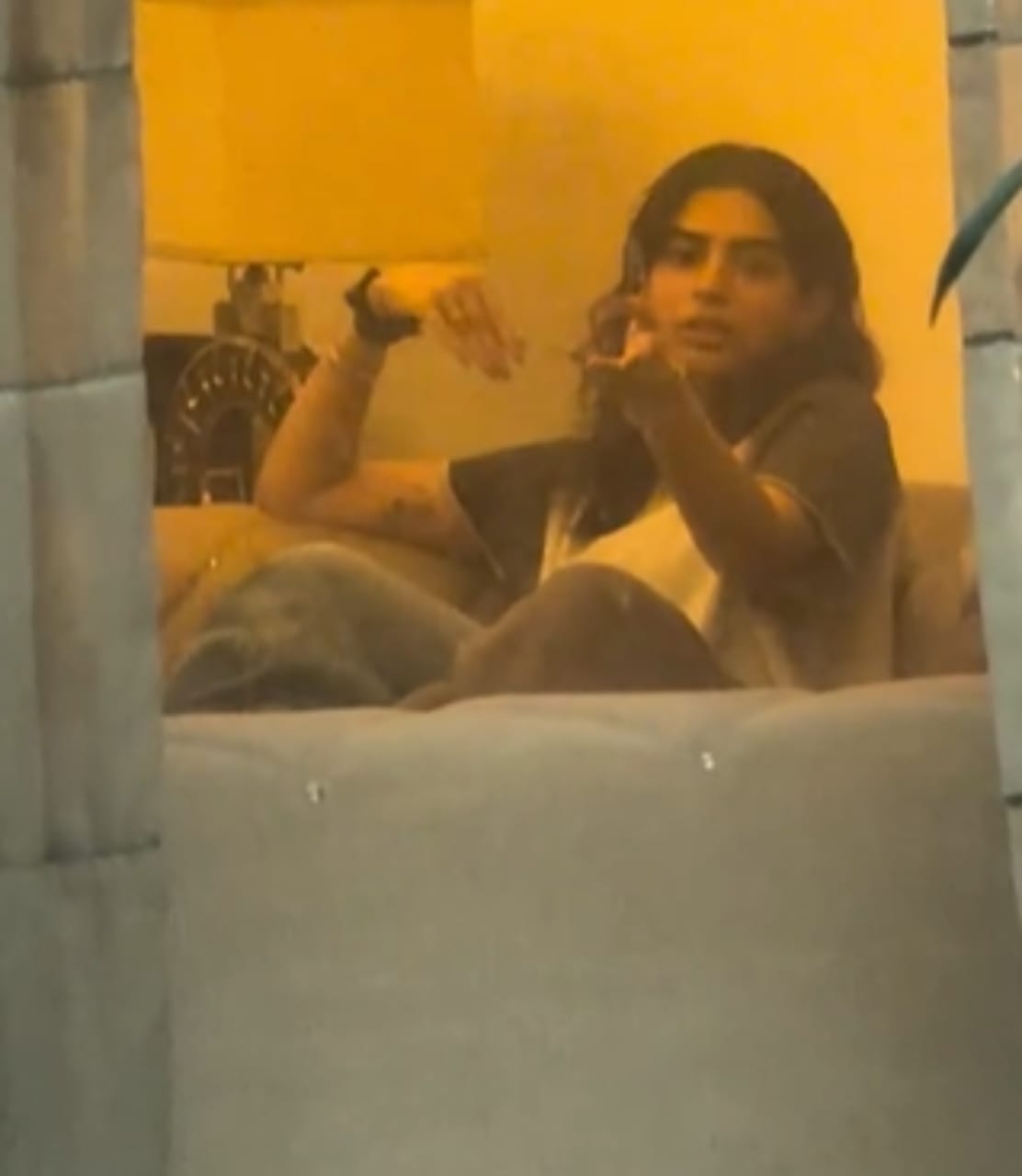 Khushi Kapoor Shocked