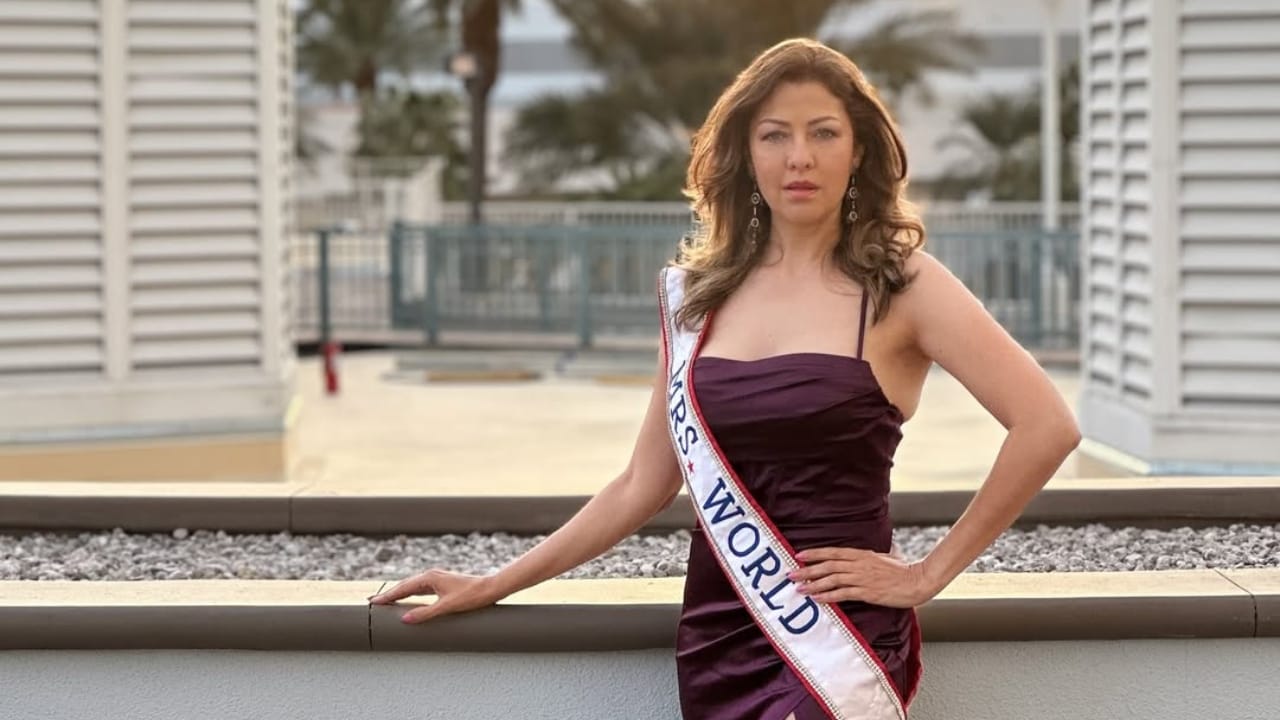 Aditi Govitrikar love story
